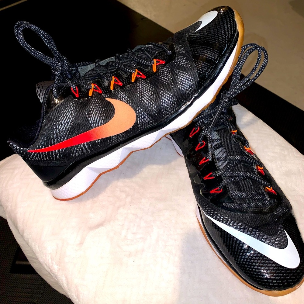 Nike Zoom CJ3 “Calvin Johnson” Peach🔥 Trainer size 11.5